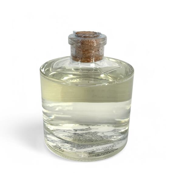 Library of Flowers Forget Me Not Bubble Bath Margot Elena 6.76 fl oz 200ml - Picture 2 of 3